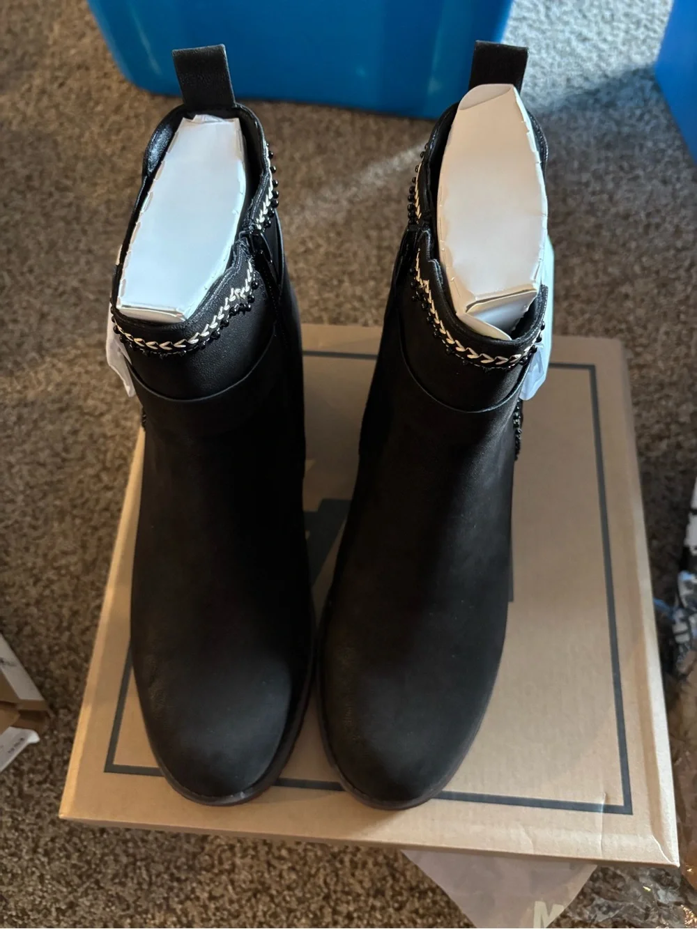 MIA stylish black